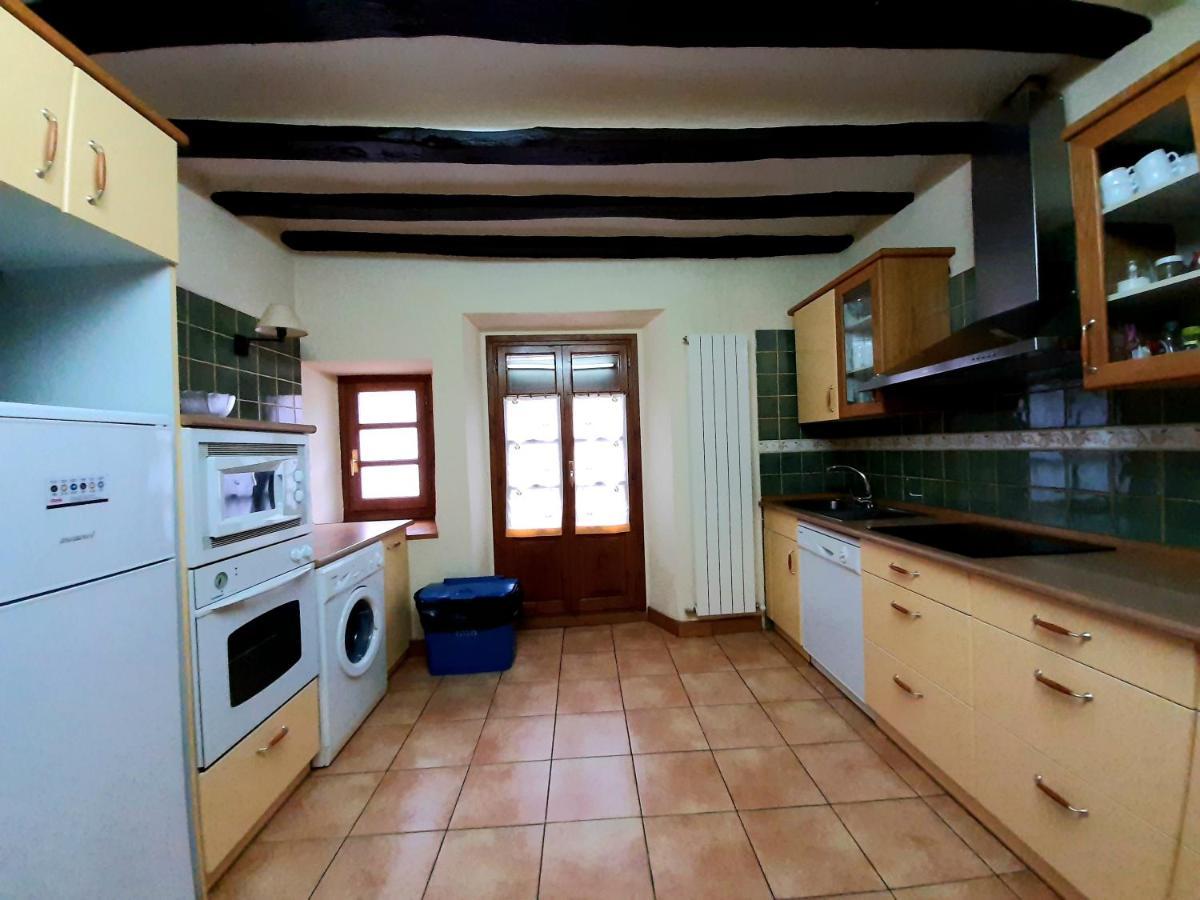 Apartamentos Lazkano I Y II Uharte-Arakil Ngoại thất bức ảnh